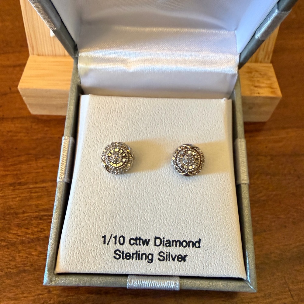 Diamond and Sterling Silver Stud Earrings, 1/10 cttw. NWT.